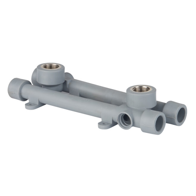 Wall mounting group with tap connectors